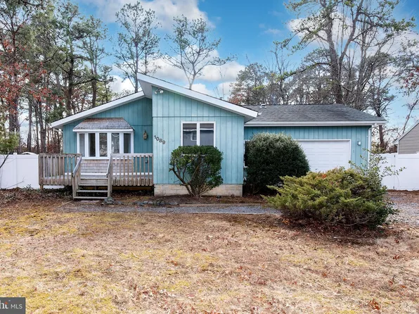 1089 Fathom Ave, Manahawkin, NJ 08050