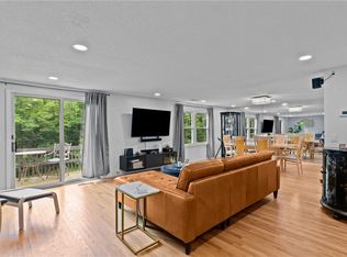 5390 Post Rd APT 7, Warwick, RI 02818