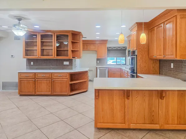 45346 Chocta Cir, Indian Wells, CA 92210