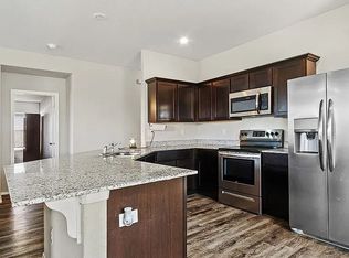 1600 Edinburgh Dr, Centerton, AR 72719