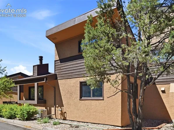 806 Pebblewood Dr, Colorado Springs, CO 80919