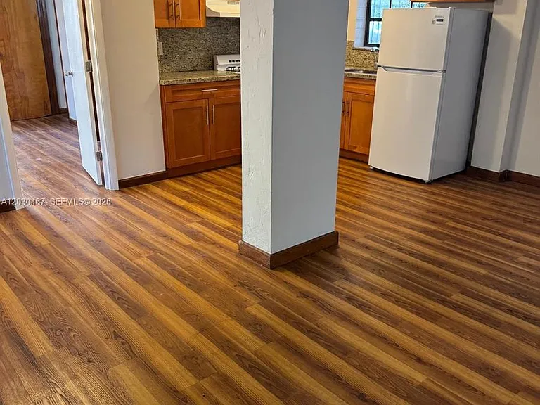 2107 Secoffee St #3 — Photo 10