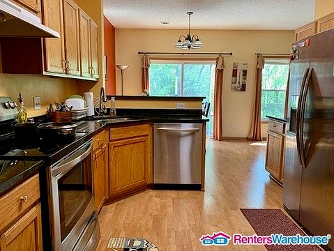 2nd image of 222 Heritage Ln