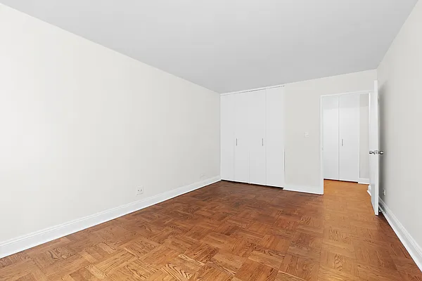 Rented by Corcoran | media 3