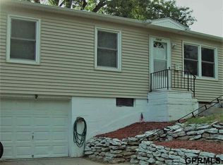 7406 S 77th Ave, La Vista, NE 68128