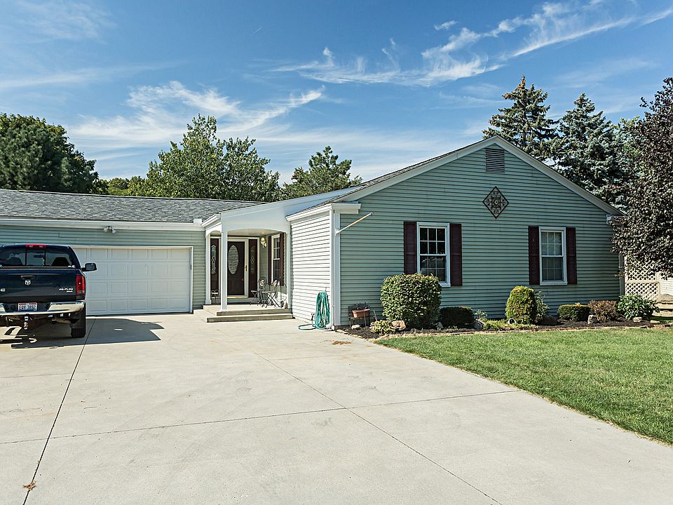 1st image of 1008 Lakehurst Dr
