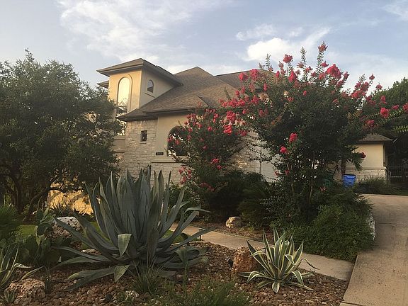 2nd image of 1013 Ogden Dr