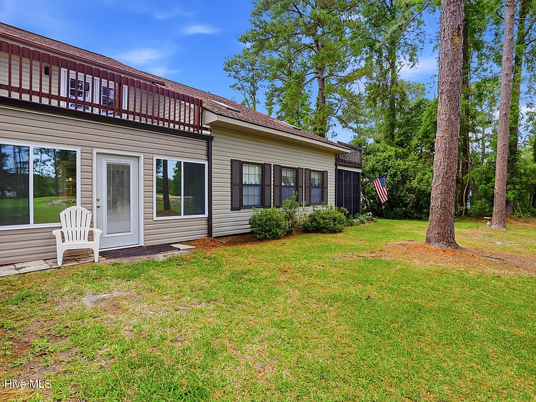 102 Country Club Villa Dr #1 — Photo 18