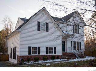 9909 Capri Rd, Henrico, VA 23229