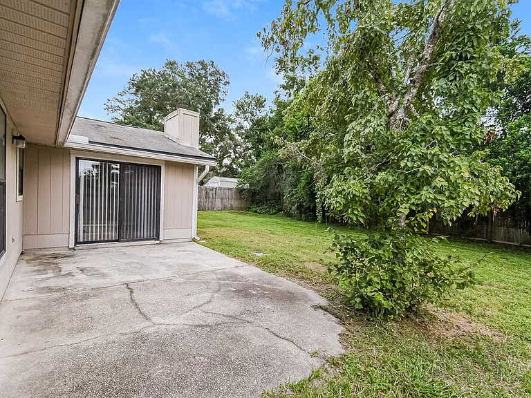 2921 Andy Ct — Photo 15