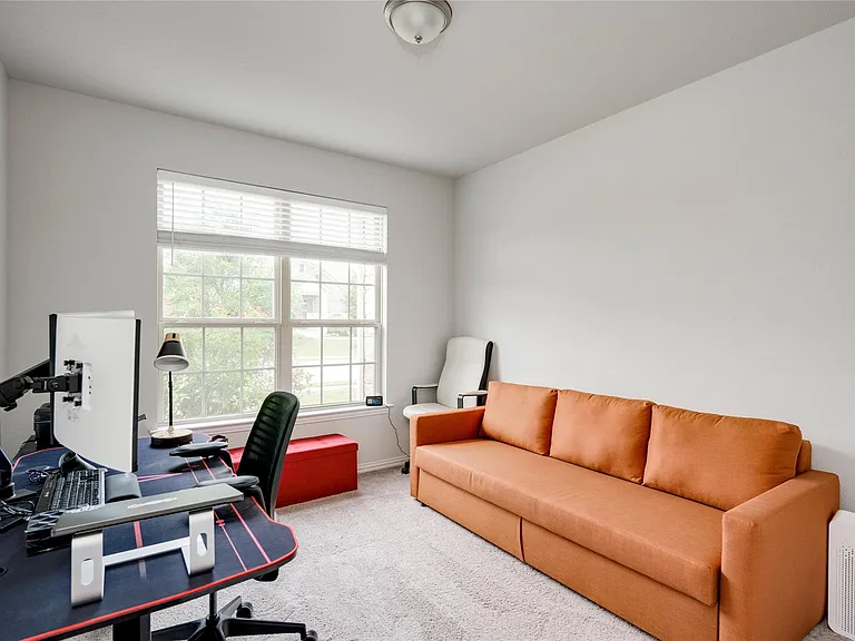 3327 Columbus Way — Photo 22