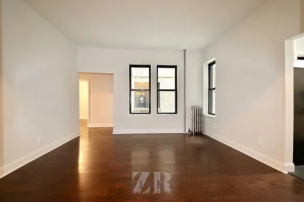 Rented by Zjama Realty Corp | media 12