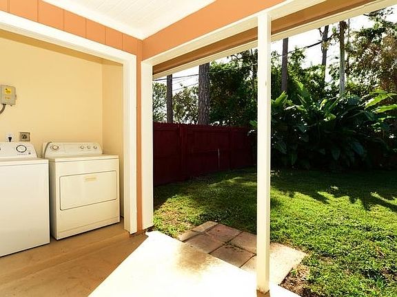 Patio with Laundry area