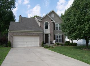 422 Stone Gate Dr, Lebanon, OH 45036
