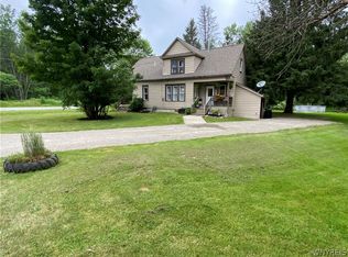 9981 State Rd, Colden, NY 14069