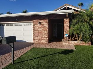 482 S Paseo Serena, Anaheim, CA 92807