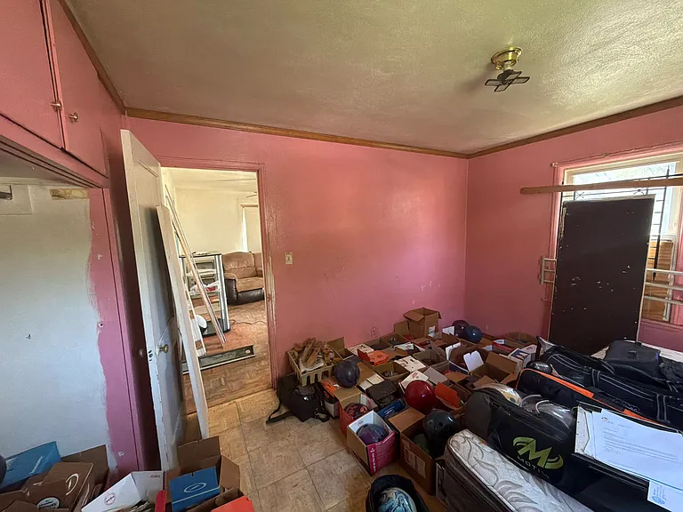 2217 W Wiswall St — Photo 20