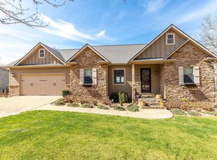 224 Sidehill Dr, Ridgedale, MO 65739