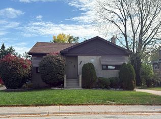 15235 Drexel Ave, South Holland, IL 60473