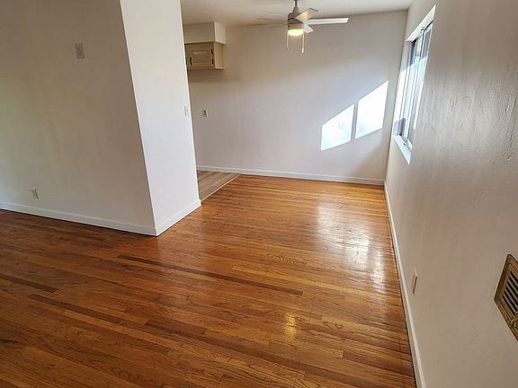 4th image of 6742 Alamo Way