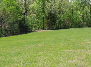 2 Cedar Lake Ct, Troy, MO 63379