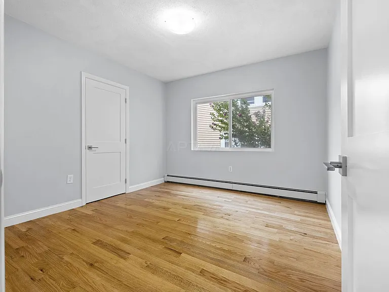 17 Tesla Ave #1 — Photo 9