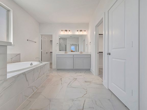 5th image of 1728 Monarch Haven Way