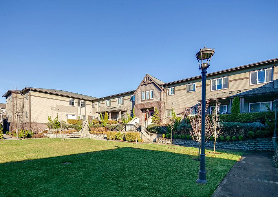 1st image of 973 NE Ingram Way Unit 110