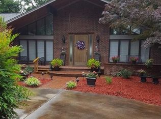 160 Jibsail Rd, Salisbury, NC 28146