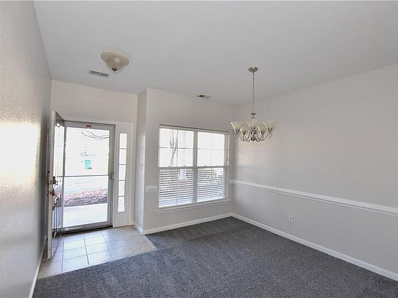 5th image of 5038 Glen Canyon Dr