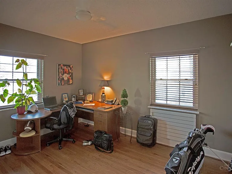 3633 Ault Park Ave #4 — Photo 9