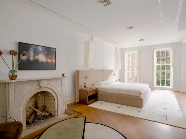 143 East 19th Street image 7 of 16