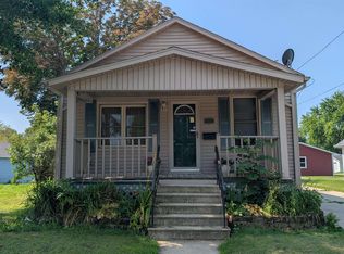 1172 Day St, Green Bay, WI 54302