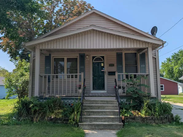 1172 Day St, Green Bay, WI 54302