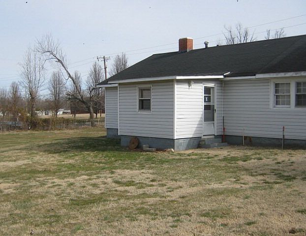 2nd image of 223 Jessie Ave