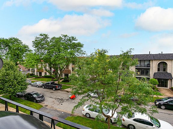 2nd image of 10701 S Keating Ave APT 3D