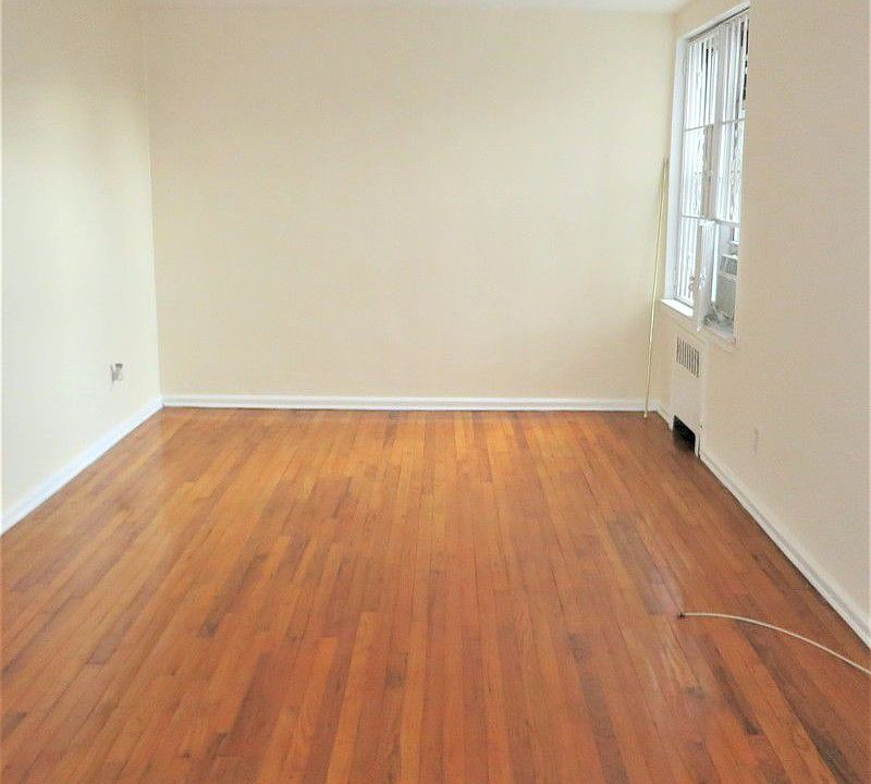 1st image of 8435 Lander St APT 1J