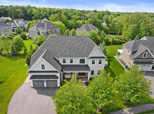 14 Hunters Ln, Natick, MA 01760