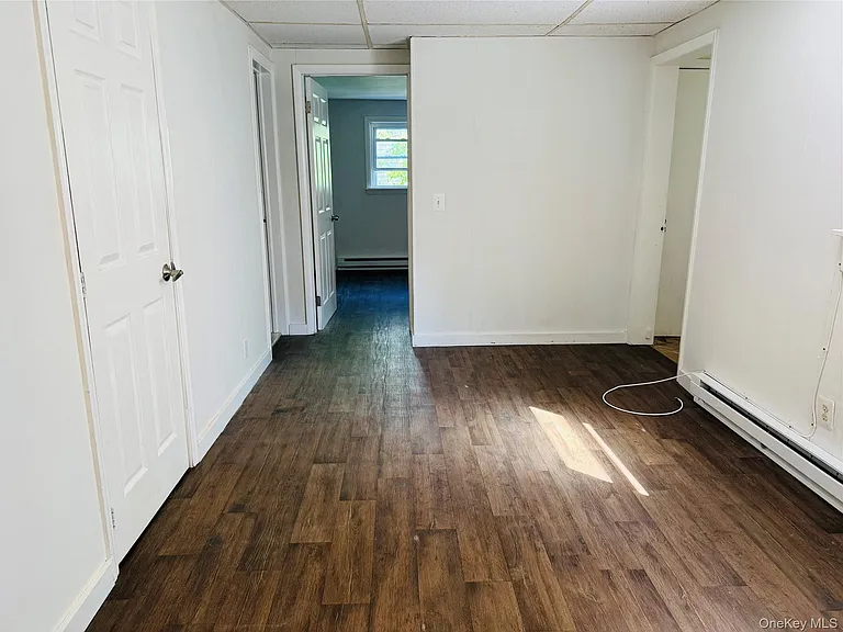 135 Sullivan St #DOWNSTAIRS — Photo 6