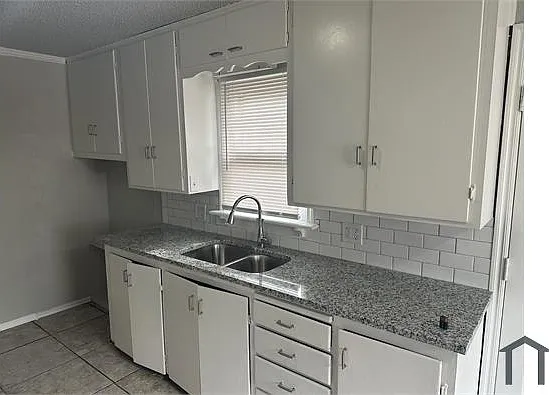 4 bed, 1235 sqft, $1,500 — Photo 4