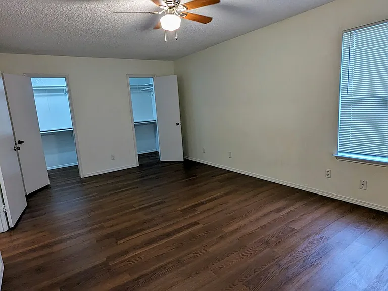 8109 Foxfire Ln #C — Photo 17