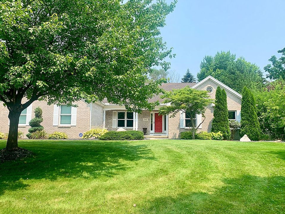 1st image of 3284 Deer Creek Dr
