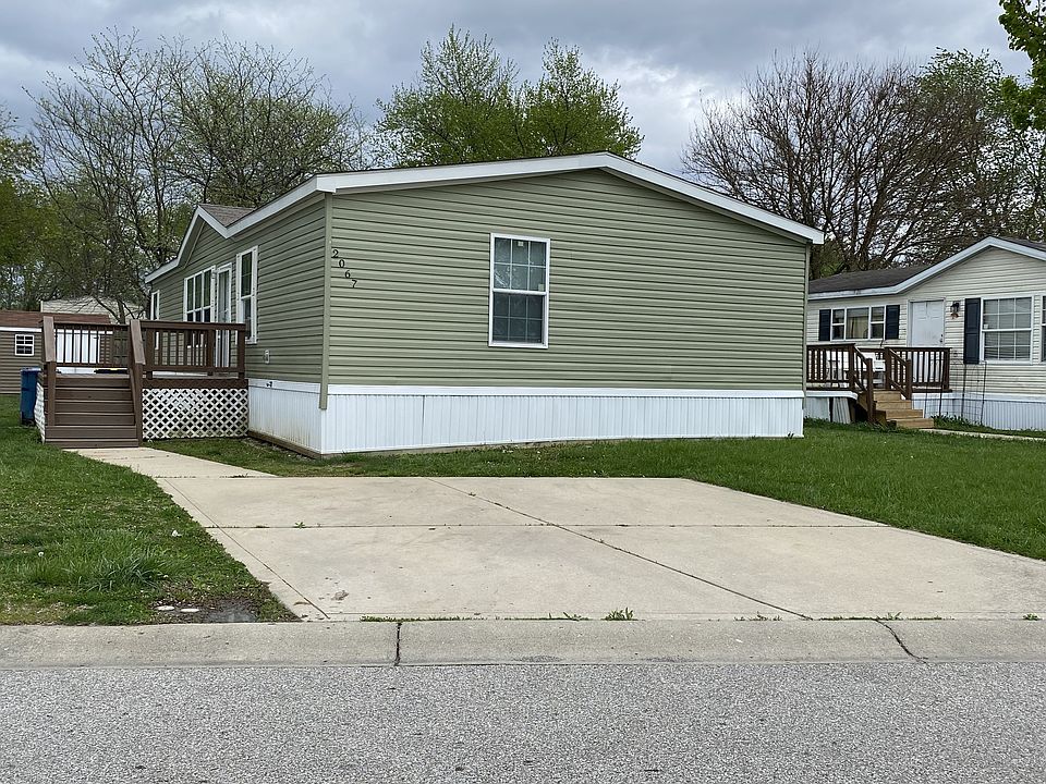 1st image of 225 Pebble Creek Dr #247