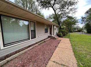 1207 Southdown Pkwy, Columbus, MS 39701
