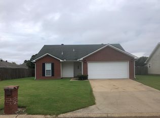 504 Ellis Ln, Jonesboro, AR 72401