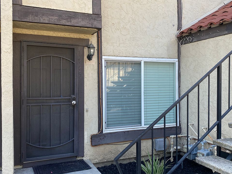 Front picture of your fully remodeled condo.