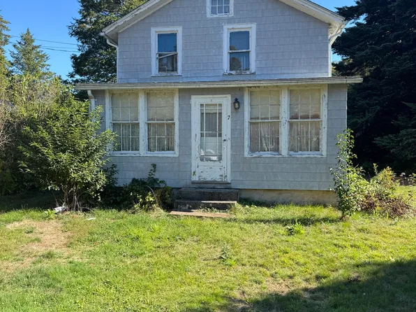 7 Earl Street, Essex, CT 06409