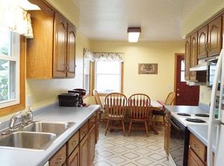 663 Bruce St, Fond Du Lac, WI 54935