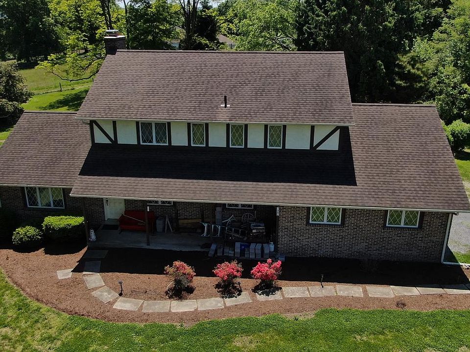 1st image of 727 N Church Rd