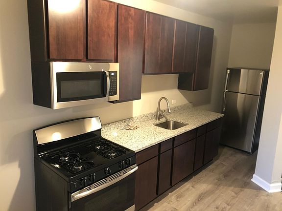 2nd image of 6517 S University Ave #3